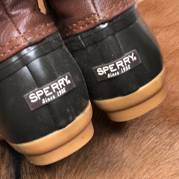 Sperry salt water boots boys size 10 - Picture 7 of 9